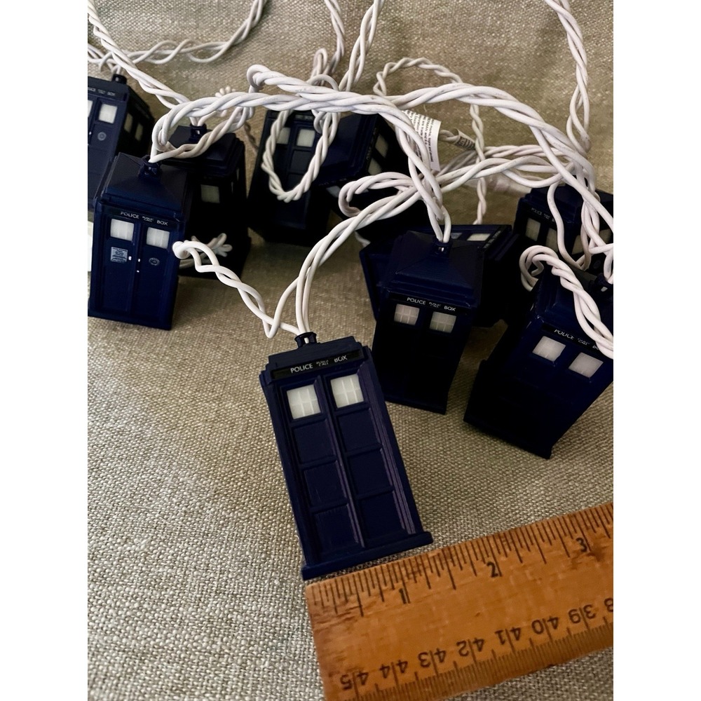 BBC Doctor Who Tardis Police Call Box String Lights Set of 10 Working 43290-DW - Picture 3 of 8
